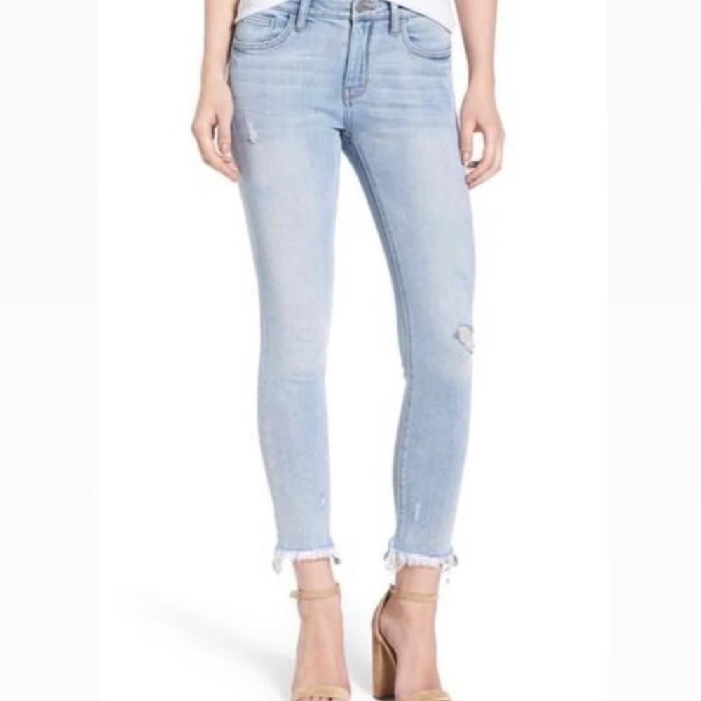 EVIDNT light wash frayed jeans